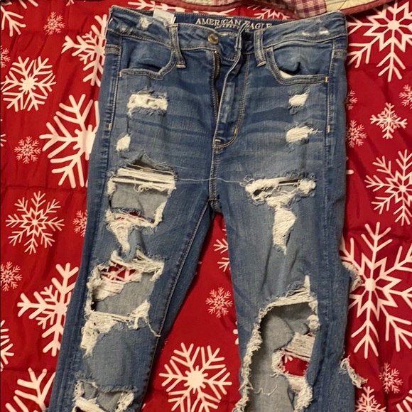 American Eagle high rise jeans - Picture 1 of 2